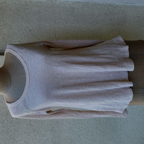 We The Free Thermal Long Sleeve Top - Size Small - Picture 3 of 9